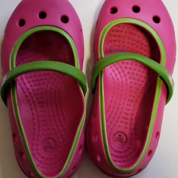 CROCS™️ Watermelon Colors Size 7 Child - Picture 6 of 8